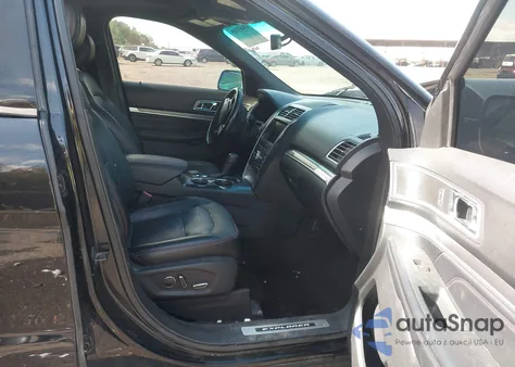 2016 Ford Explorer Sport z USA, uszkodzony, nr VIN 1FM5K8GT1GGD11027